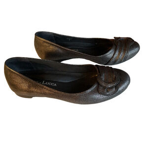 Diego di Lucca Size 9 M Black Flats with Silver Pattern,Buckle Detail